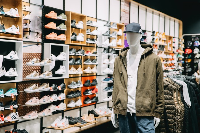 RETAIL